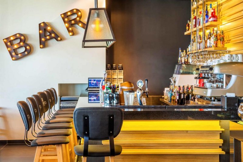 Porto Marine Hotel - Снимка 1