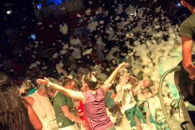 Sailors Beach Club - Снимка 2