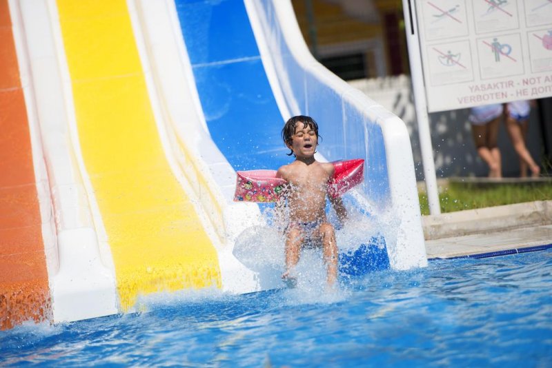 Sailors Beach Club - Снимка 9