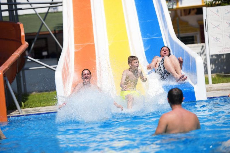 Sailors Beach Club - Снимка 8