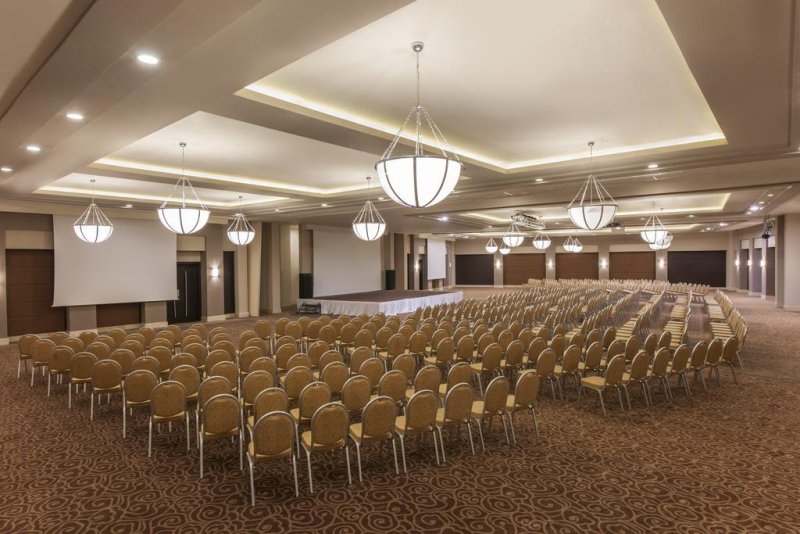 Voyage Belek Golf & Spa Hotel - Снимка 11