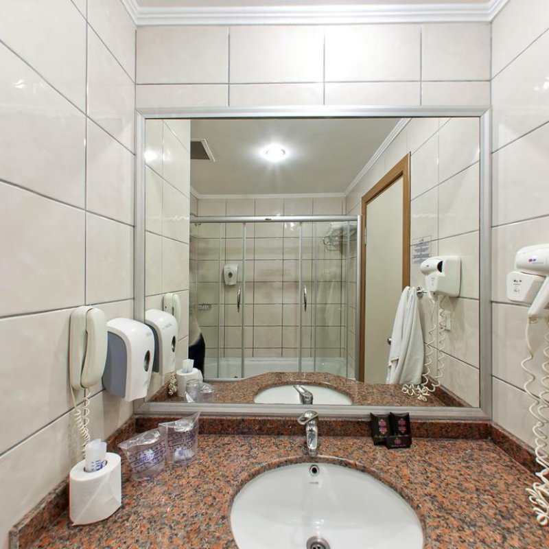 Lims Bona Dea Beach Hotel - Снимка 10