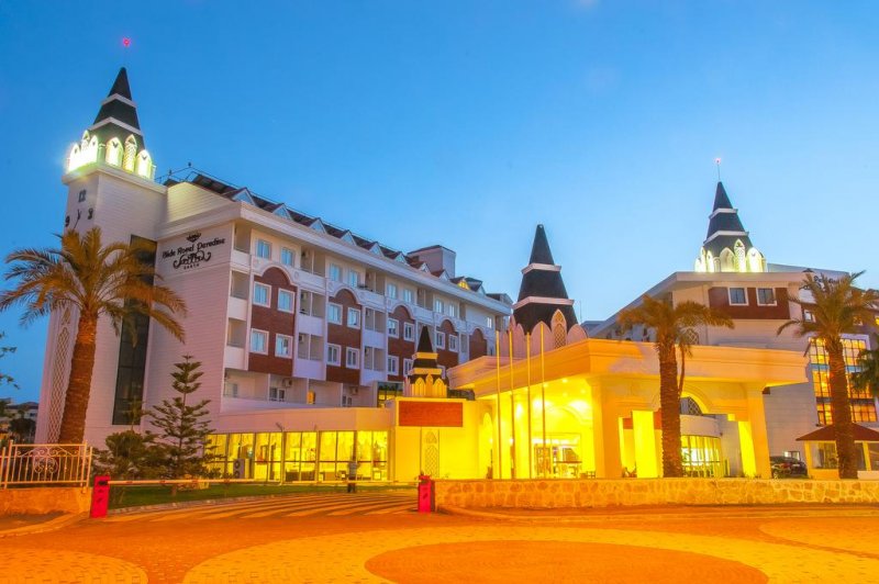 Side Royal Paradise - Снимка 4