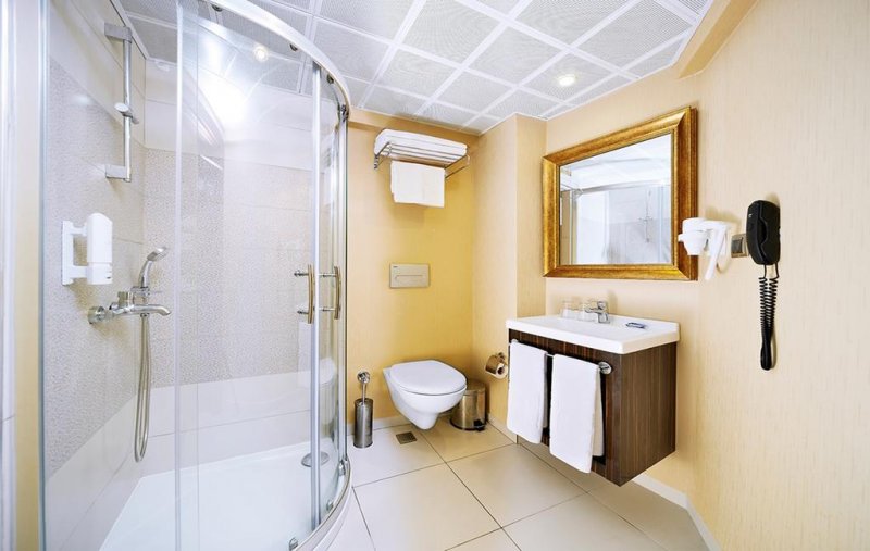 Ideal Piccolo Hotel - Снимка 2