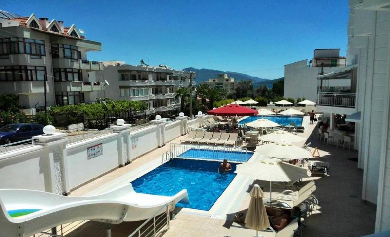 Ideal Piccolo Hotel - Снимка 7