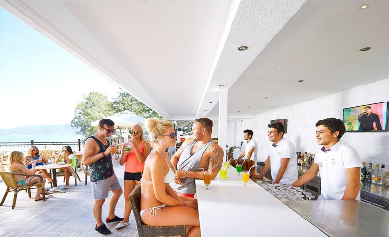 Ideal Panorama Hotel - Снимка 2