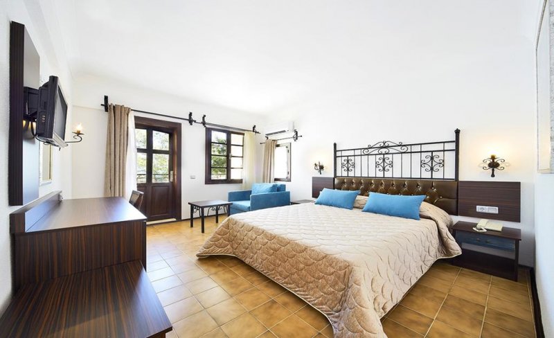 Ideal Panorama Hotel - Снимка 4