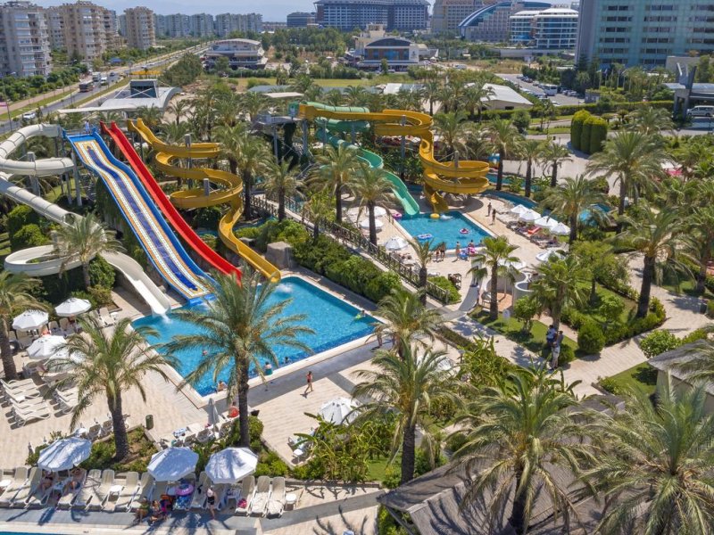 Royal Wings Hotel - Снимка 10