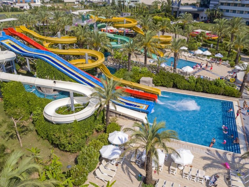 Royal Wings Hotel - Снимка 3