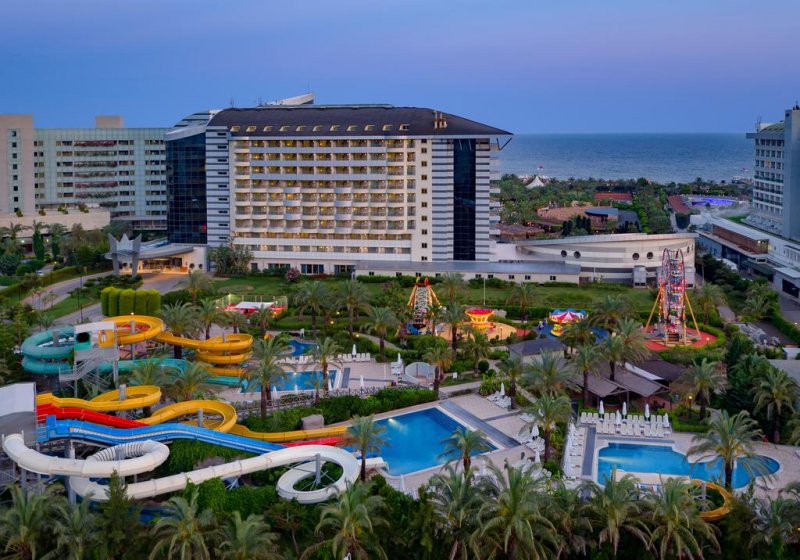 Royal Wings Hotel - Снимка 7