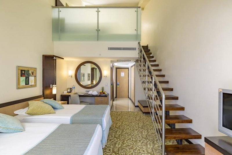 Royal Wings Hotel - Снимка 4