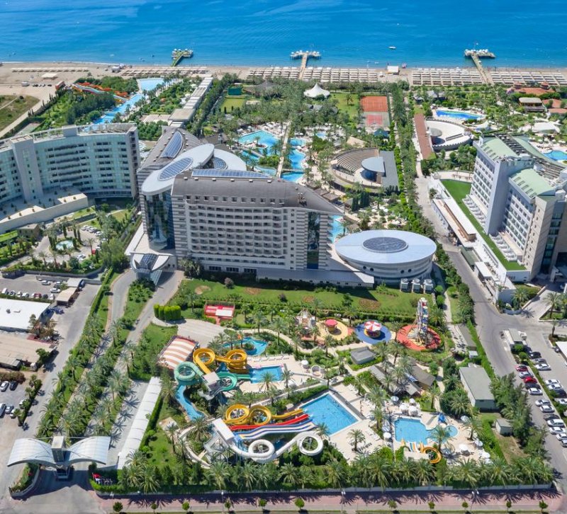 Royal Wings Hotel - Снимка 10
