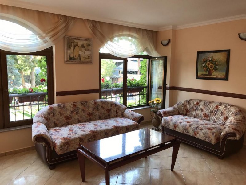 Хотел Олеандър Хаус и тенис клуб - Снимка 5