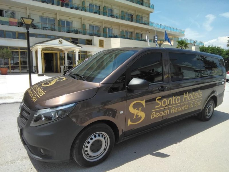 Santa Beach Hotel - Снимка 1