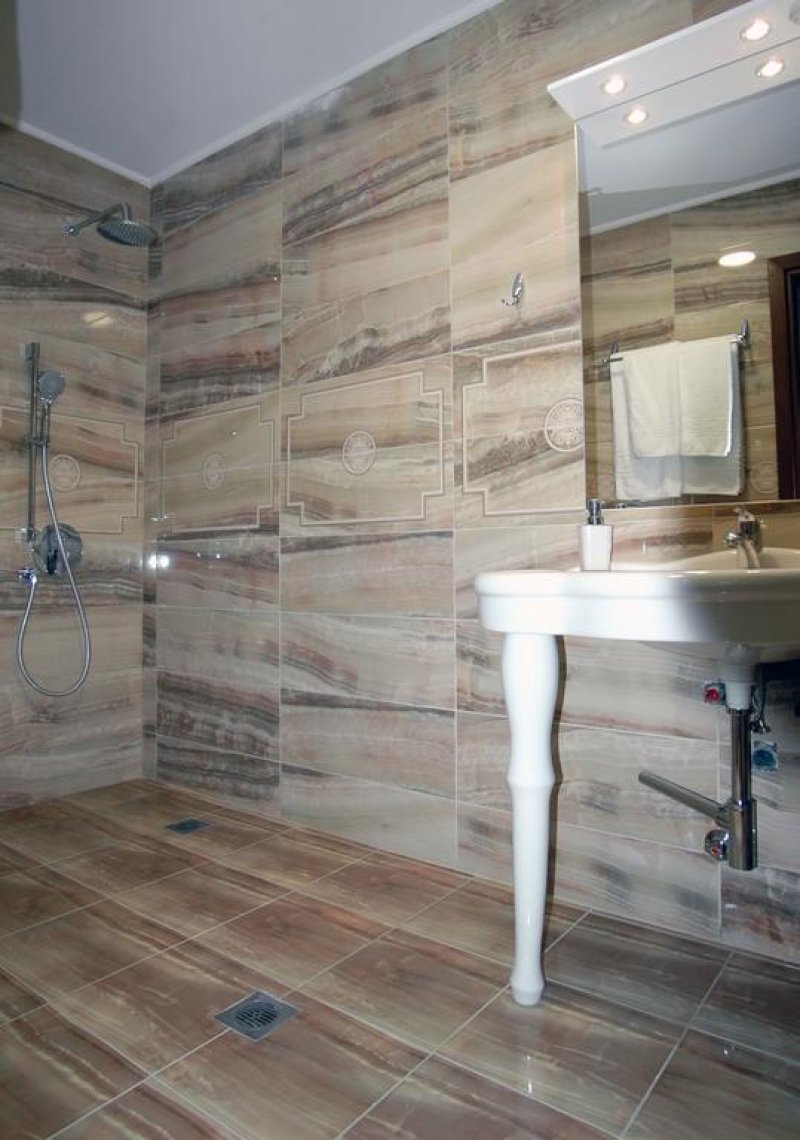 Santa Beach Hotel - Снимка 3