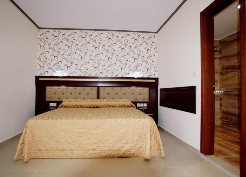 Santa Beach Hotel - Снимка 3