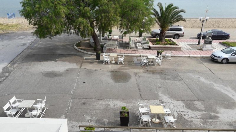 Santa Beach Hotel - Снимка 9