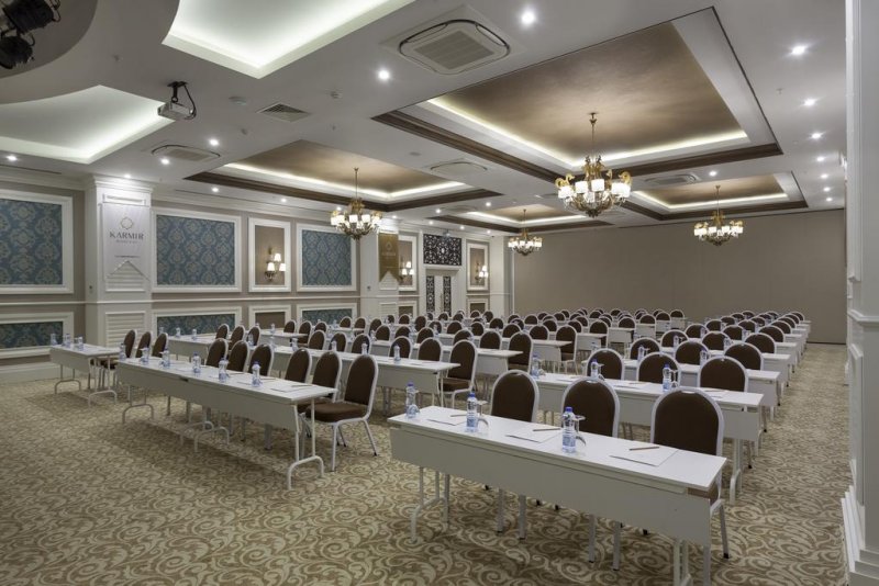 Karmir Resort & Spa - Снимка 2