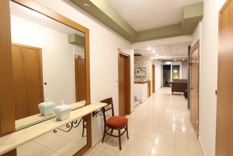 Hotel Mallas - Снимка 10