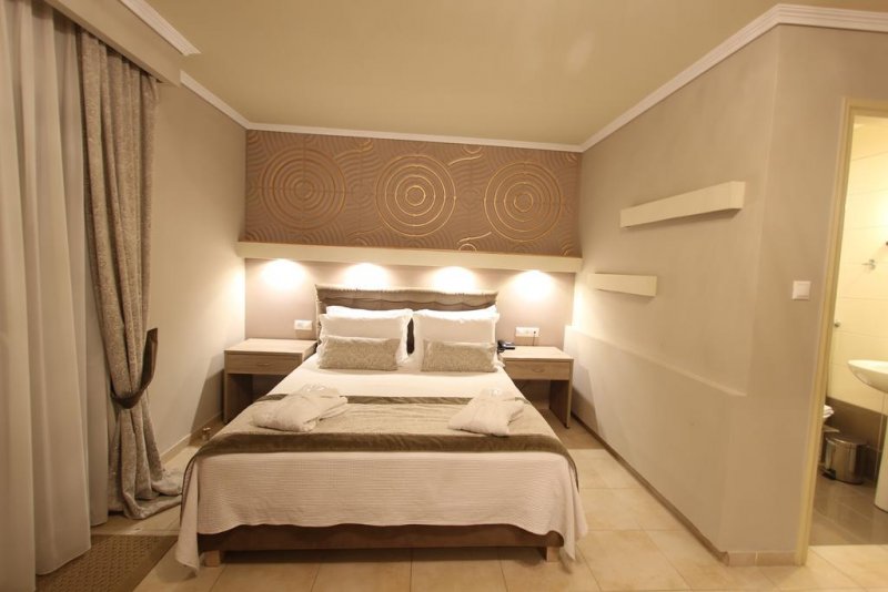 Hotel Mallas - Снимка 7