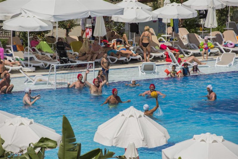 Dream World Aqua - Снимка 2