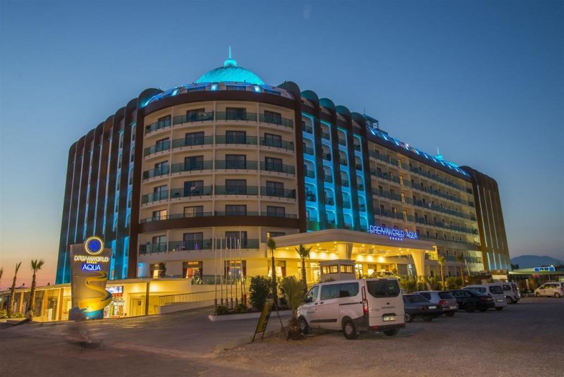 Dream World Aqua - Снимка 1