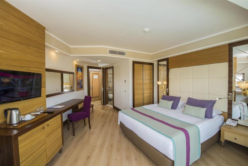 Dream World Aqua - Снимка 8