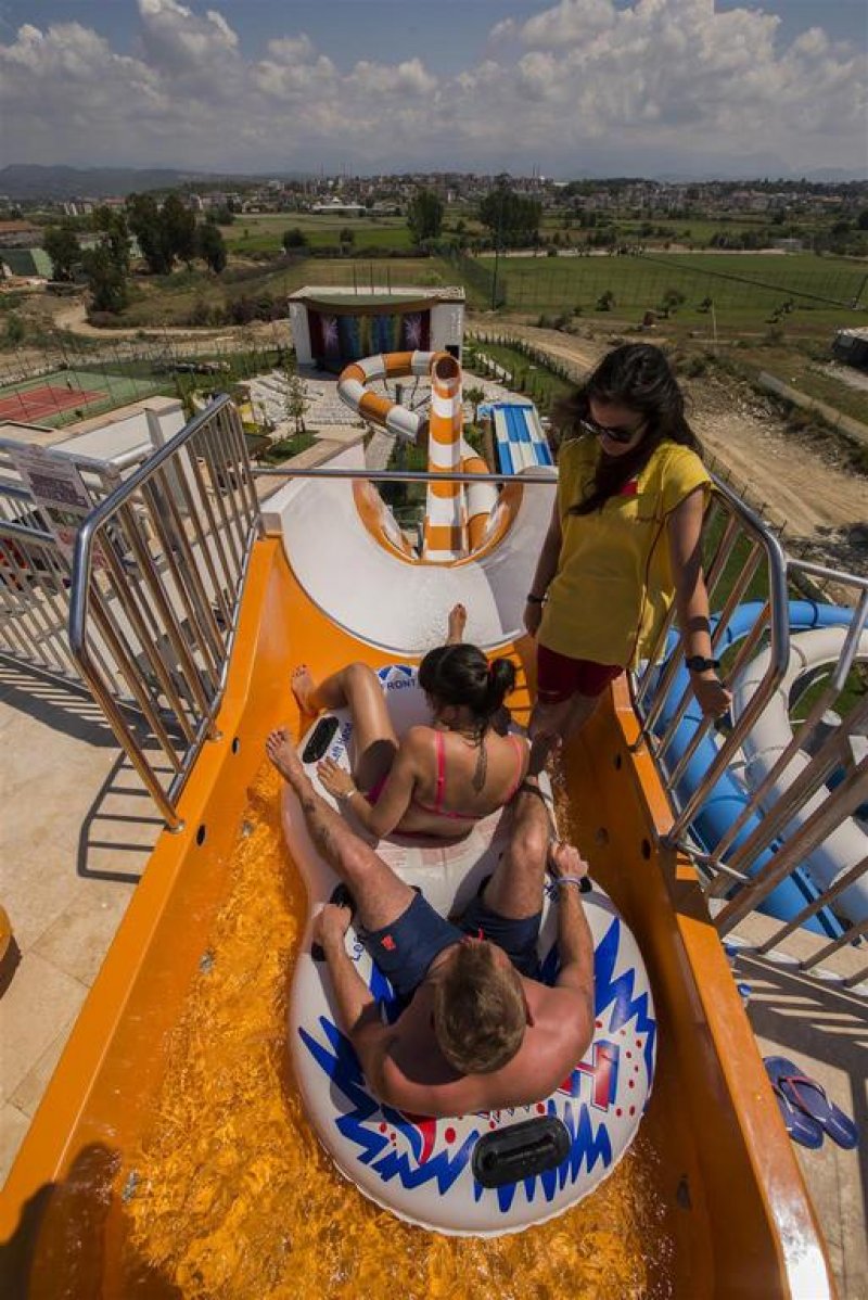 Dream World Aqua - Снимка 1