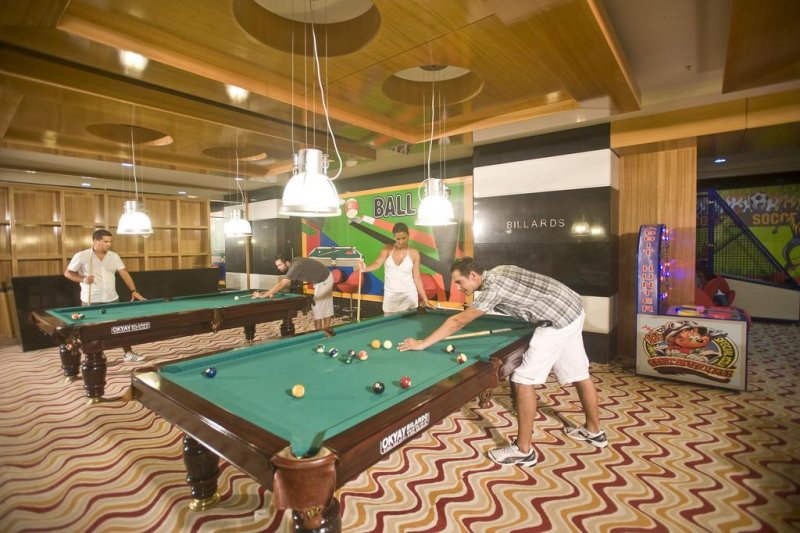 Crystal Family Resort & Spa - Снимка 1