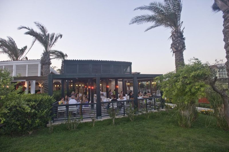 Crystal Family Resort & Spa - Снимка 4