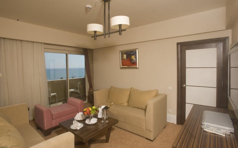 Crystal Family Resort & Spa - Снимка 2