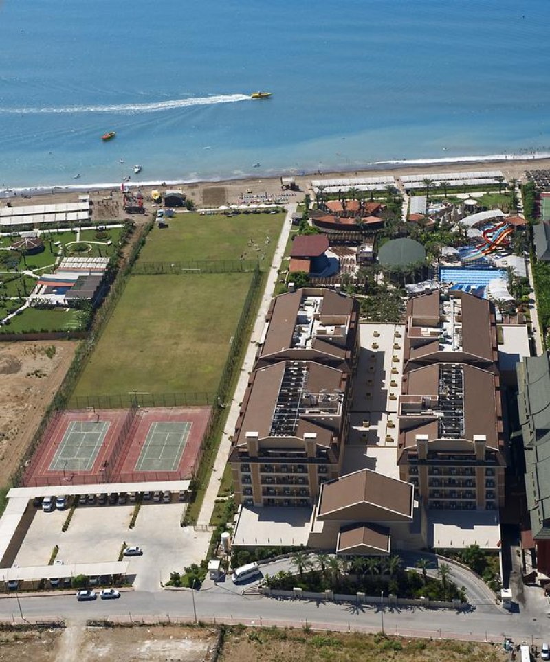 Crystal Family Resort & Spa - Снимка 5