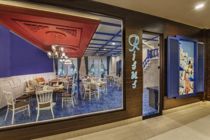 Delphin Botanik Platinum Hotel - Снимка 1