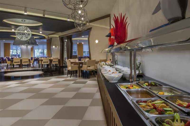 Delphin Botanik Platinum Hotel - Снимка 1