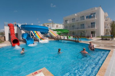 Bodrum Beach Resort - Снимка 1