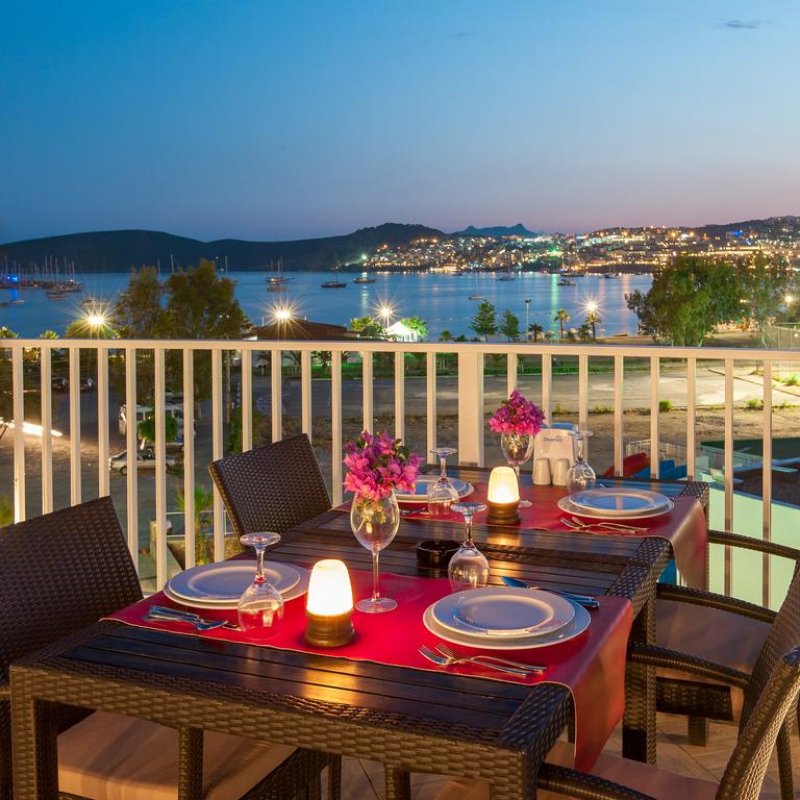 Bodrum Beach Resort - Снимка 5