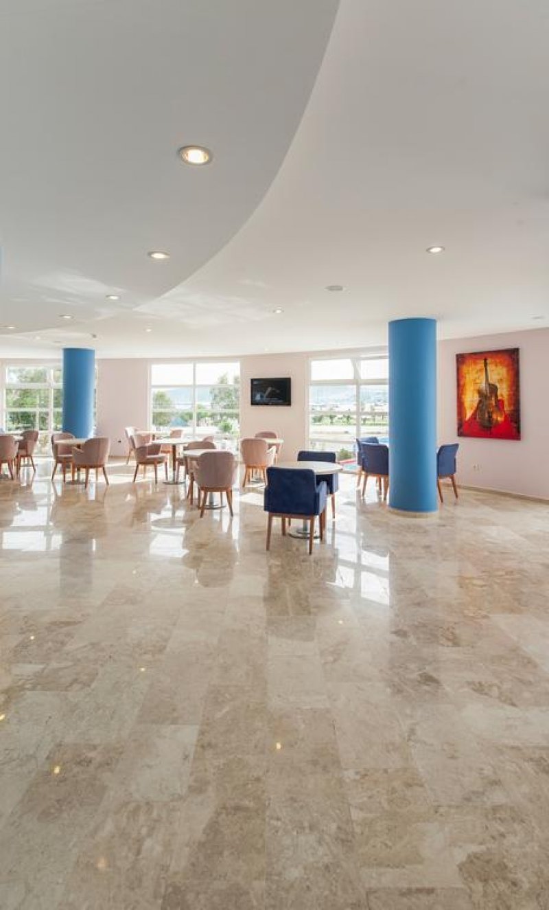 Bodrum Beach Resort - Снимка 8