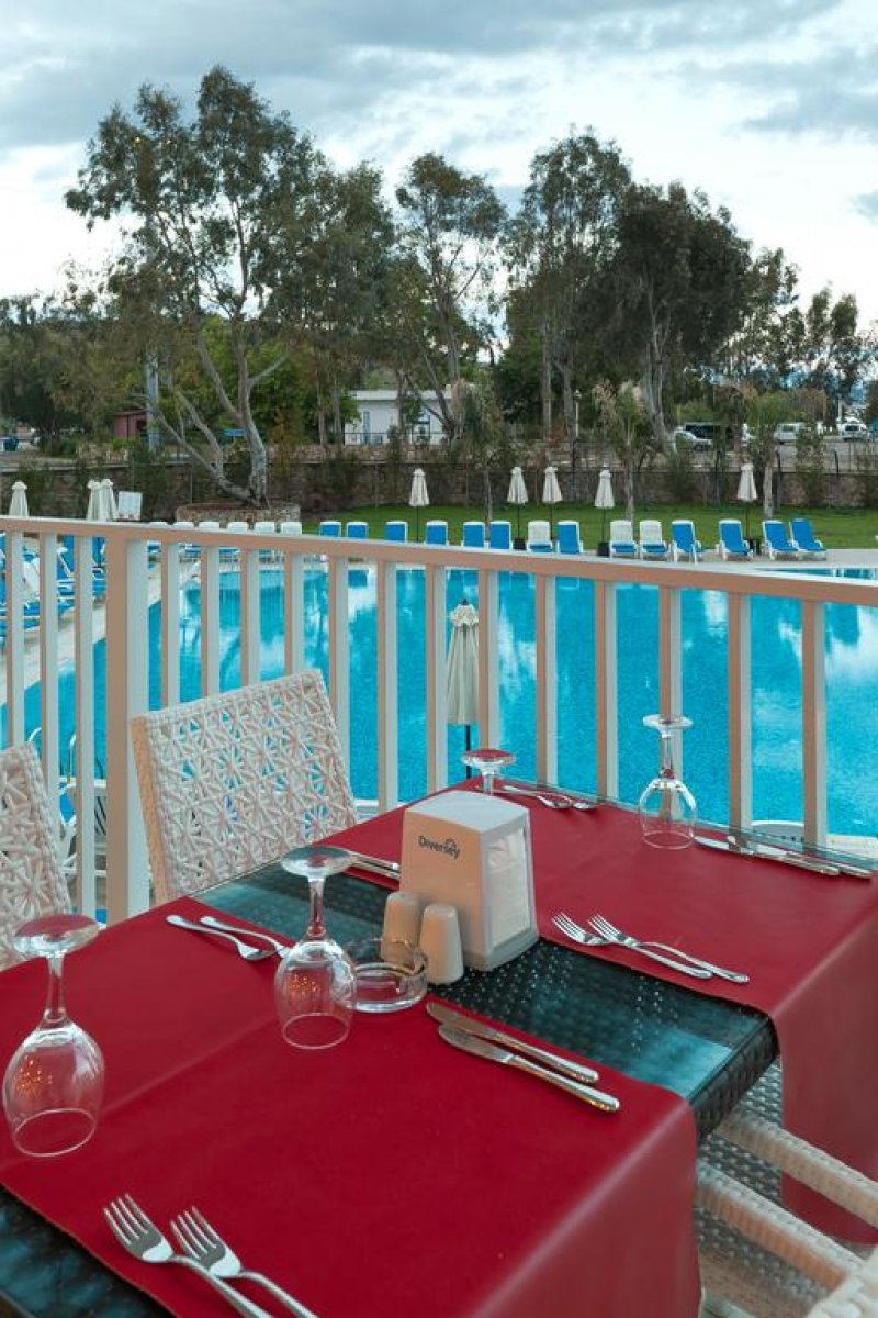 Bodrum Beach Resort - Снимка 2