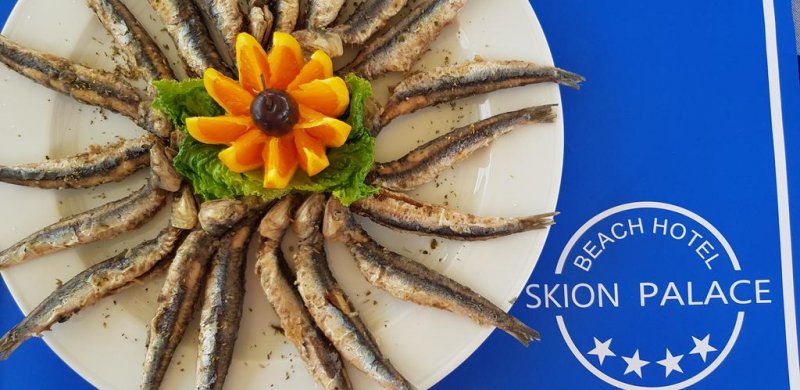 Skion Palace Beach Hotel - Снимка 4