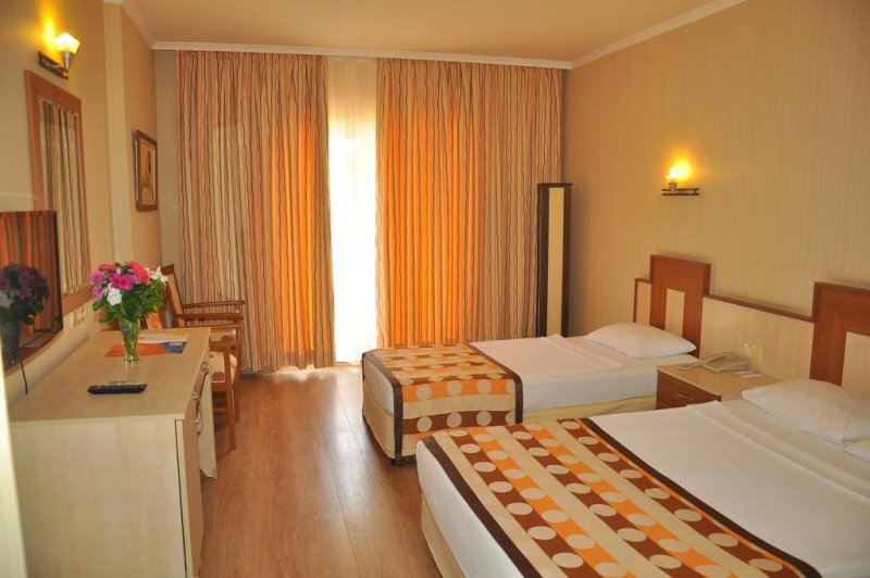 Stella Beach Hotel  - Снимка 10