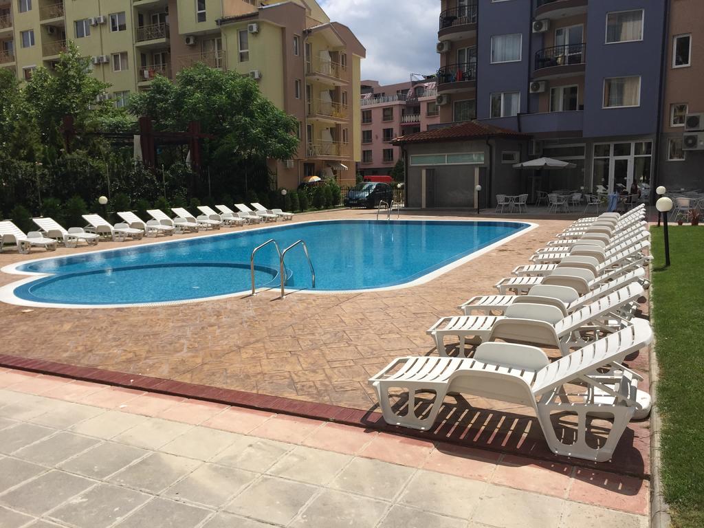All Inclusive + басейн за цяло лято в НОВИЯ, луксозен хотел Sunny Beauty Palace, Сл. бряг - Снимка 2
