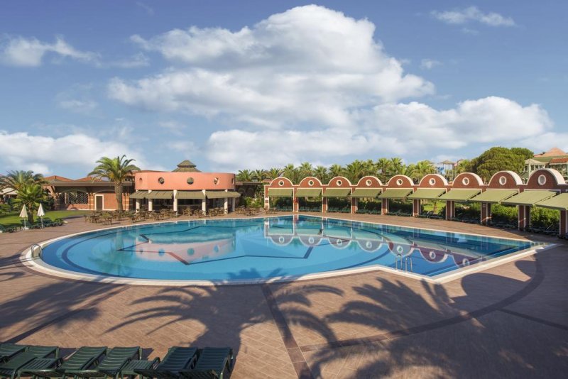 Club Mega Saray - Снимка 2