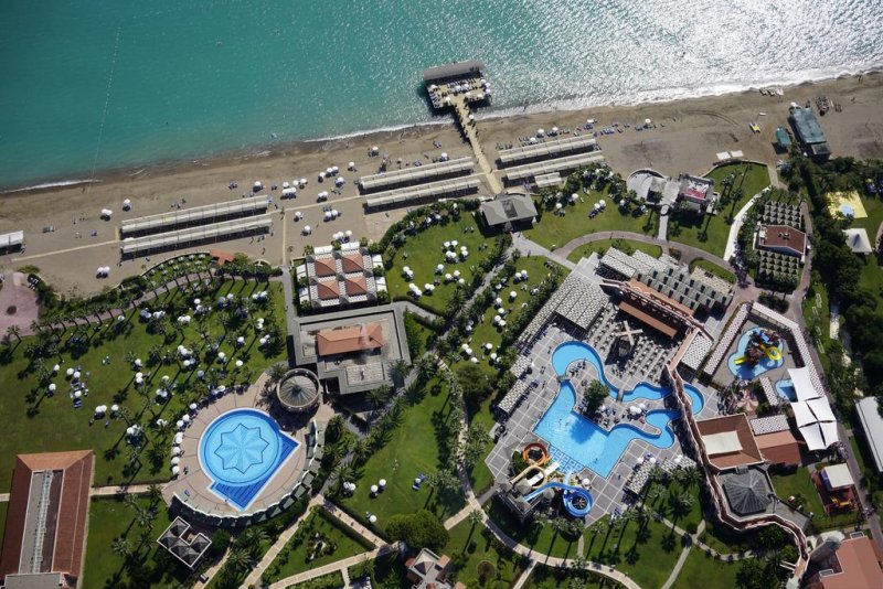 Club Mega Saray - Снимка 7