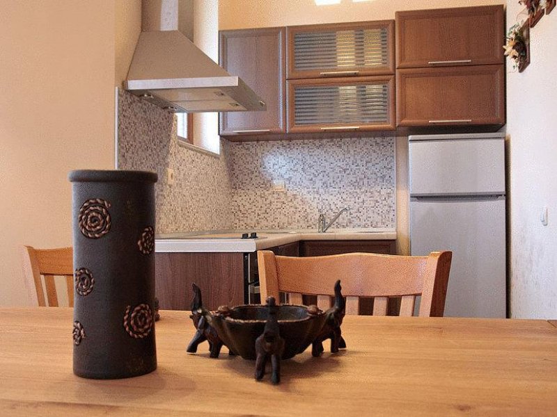 Вилно селище Родопски къщи - Снимка 2