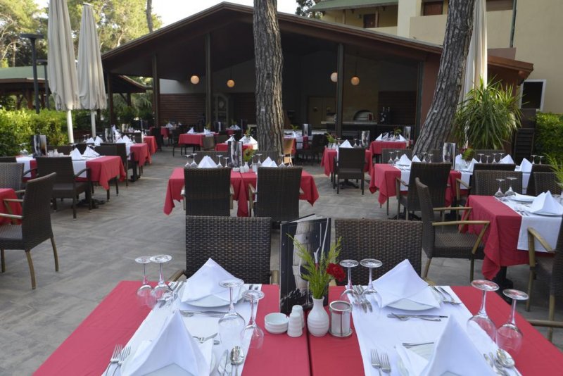 Turquoise Hotel - Снимка 2