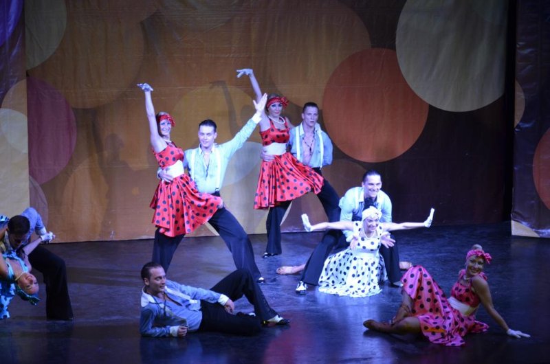 Turquoise Hotel - Снимка 1