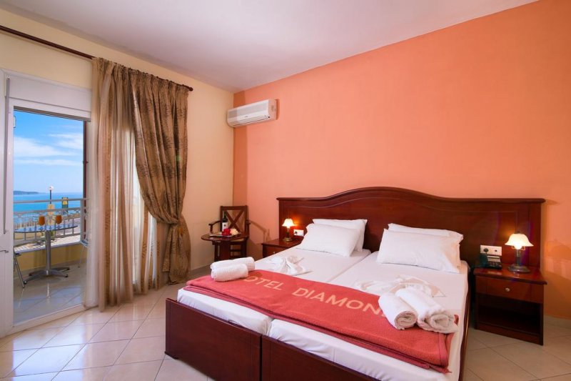 Diamond Hotel - Снимка 5