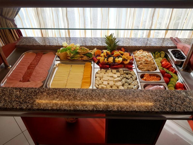 Diamond Hotel - Снимка 11