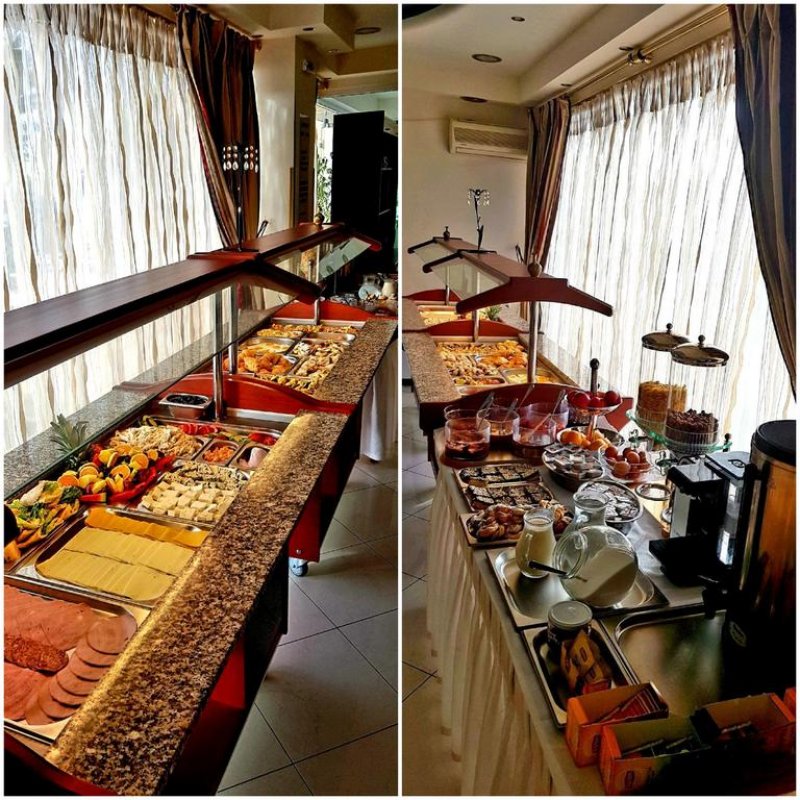 Diamond Hotel - Снимка 4