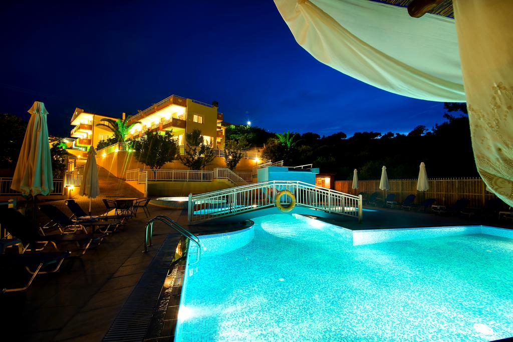 3 нощувки със закуски в хотел Diamond 3*, о.Тасос, Гърция през Август! - Снимка 8